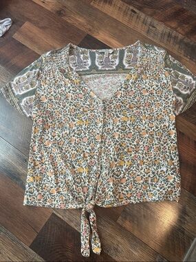 Lucky Brand Cream Floral Button-Tie Crop Blouse with Pink & Yellow Accents